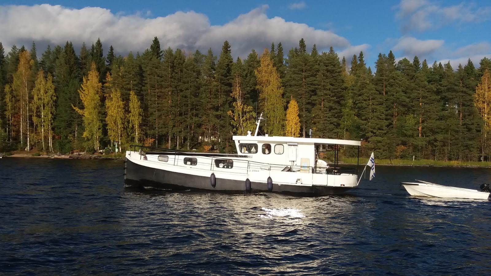 m/s Dolly-3
